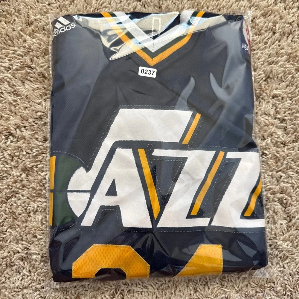 Adidas NBA Utah Jazz Paul Millsap 24 Jersey Navy Blue XL 7912A Y2K 2000s